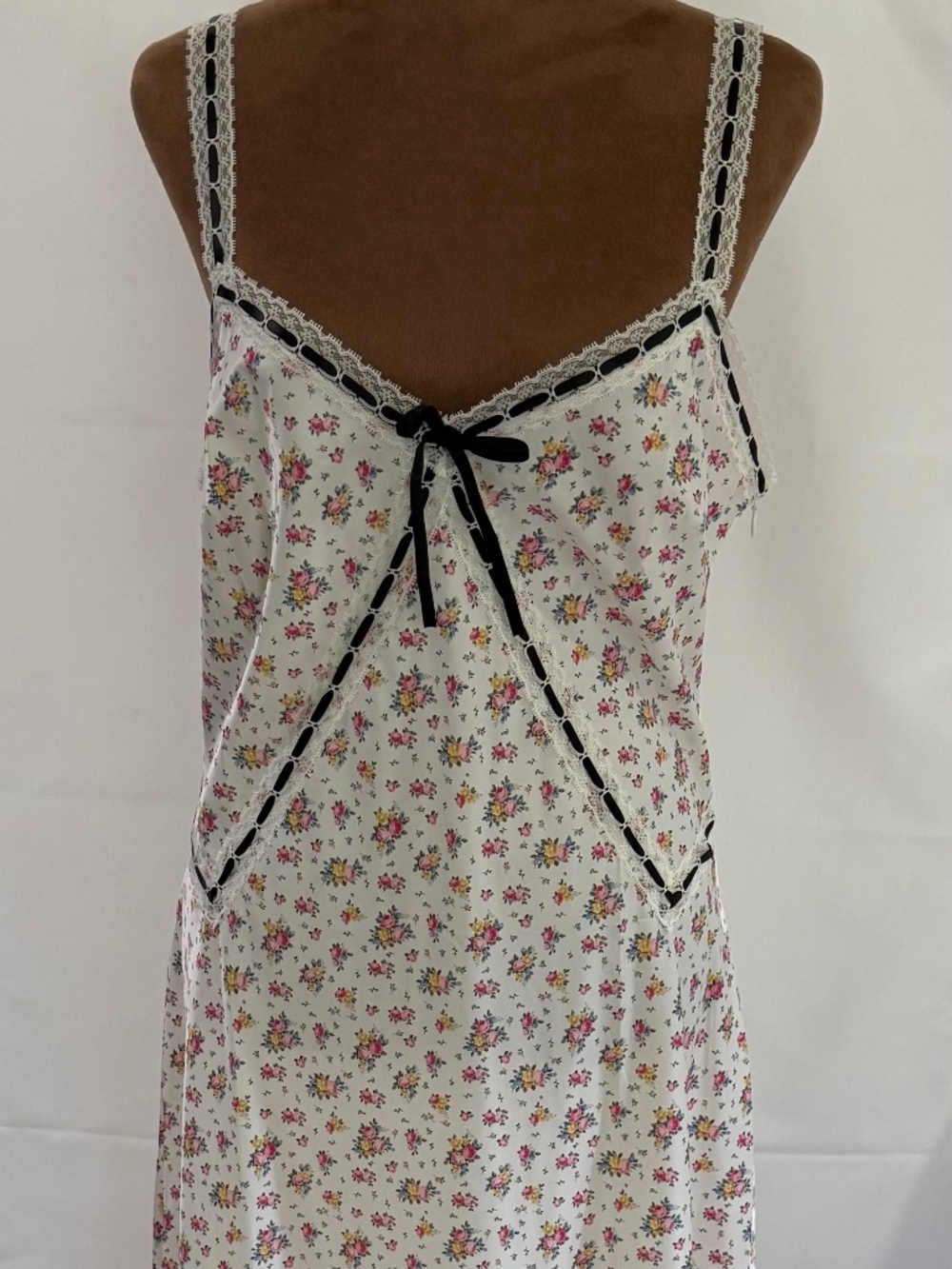 For Love & Lemons x VS Samantha Floral Maxi Slip Dress L